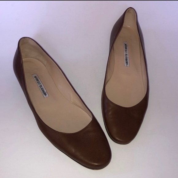 Manolo Blahnik (size 9) - Picture 1 of 7